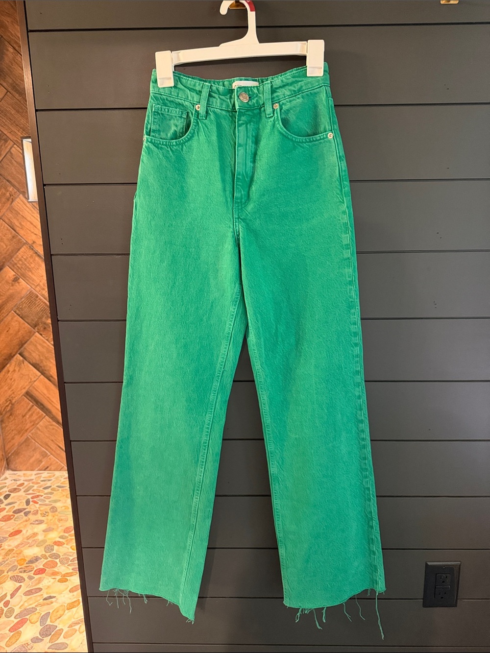 Zara Vibrant Green Wide-Leg Jeans
